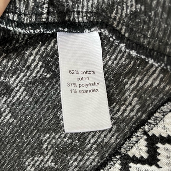 Maurices Cropped Jacket Size Med - Picture 4 of 5